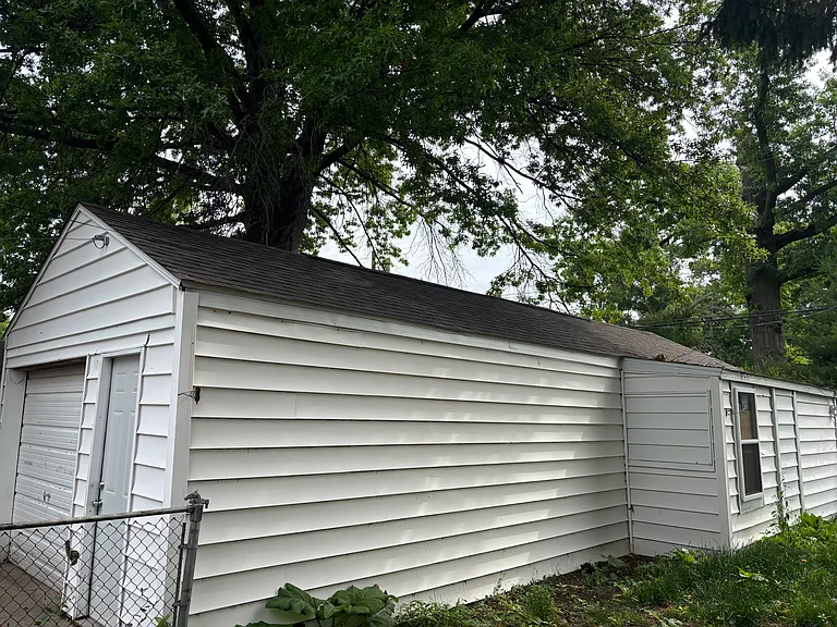 2532 S Pasfield St — Photo 11