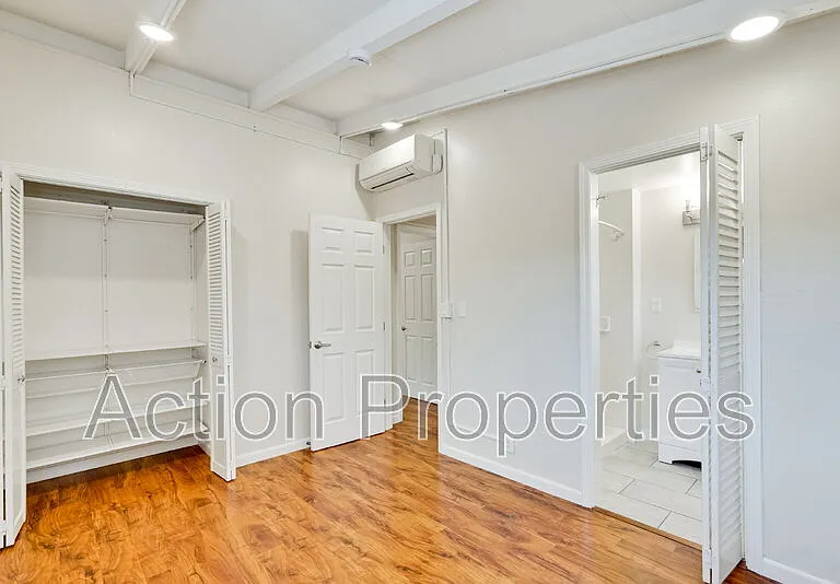 1343 Torrance Ave — Photo 10
