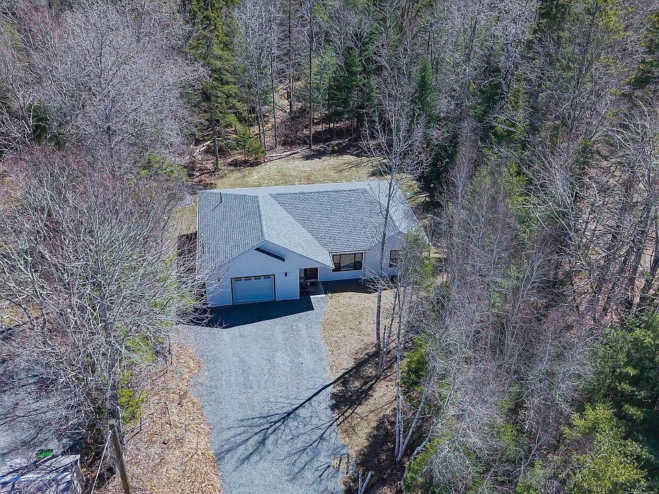 1st image of 220 Feeners Corner Rd W