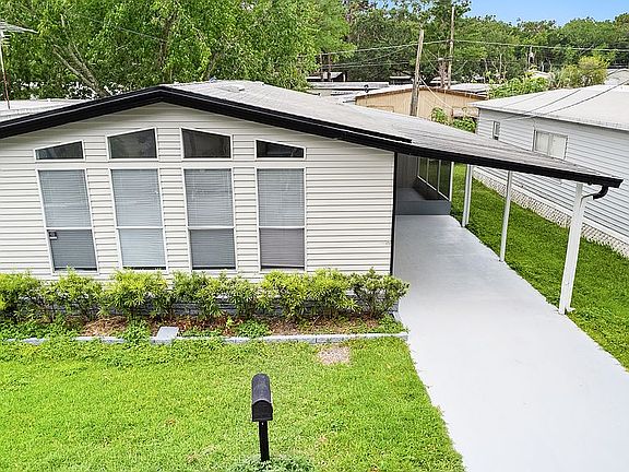 2nd image of 234 Sunset Cir