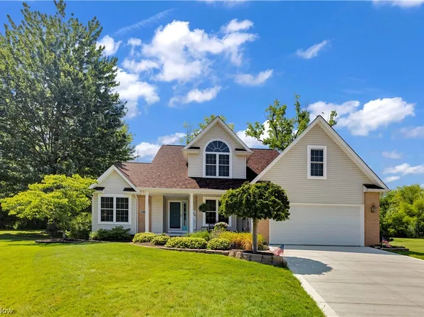 1302 Bowdoin Ct, Painesville, OH 44077
