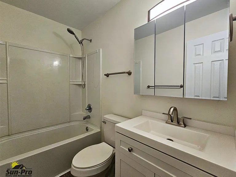 556 Taylor Rd — Photo 18