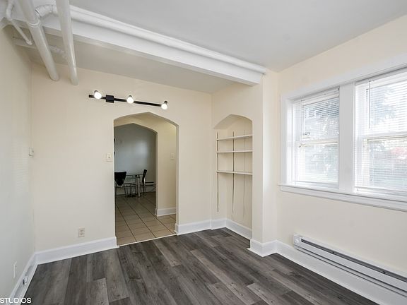 4th image of 5316 N Bowmanville Ave Rear 1