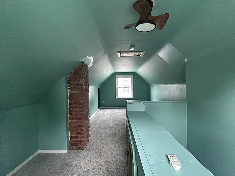 26333 Eton Ave — Photo 12