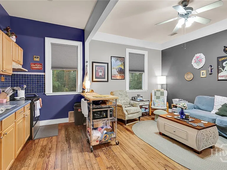 309 E Duffy St — Photo 21