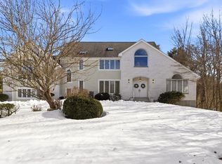6 Hearthstone Pl, Andover, MA 01810