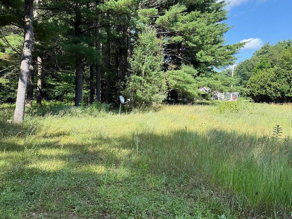 1st image of 426 Flat Rock Rd
