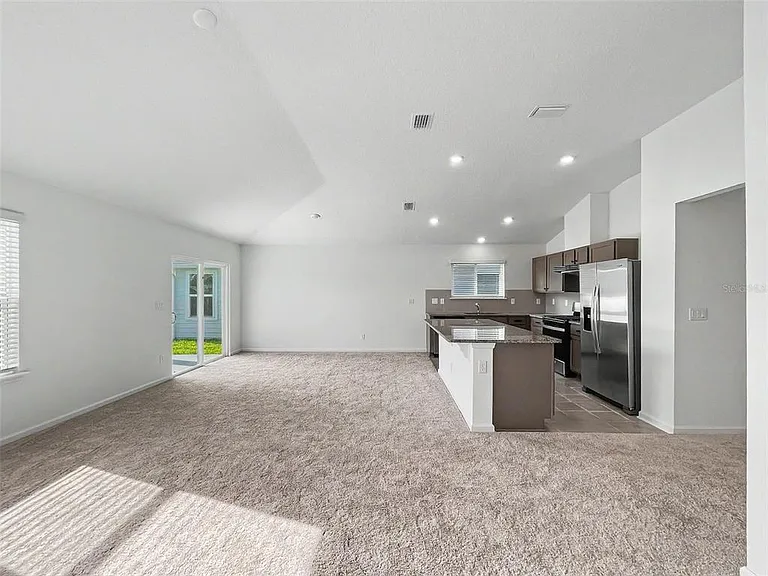 55 Signet Cir — Photo 19