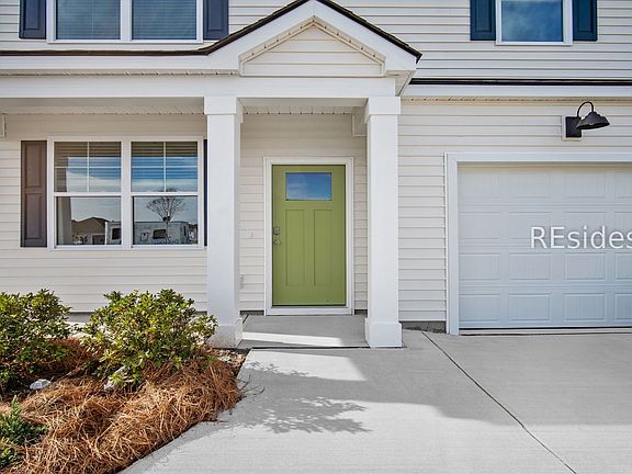 5th image of 905 Sanctum St