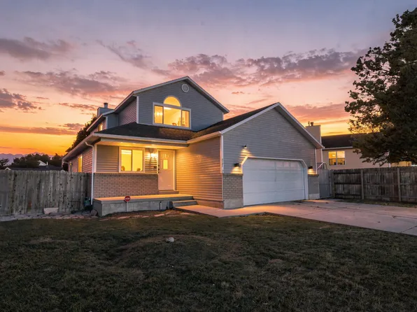 8161 S Creekwood Dr, West Jordan, UT 84088