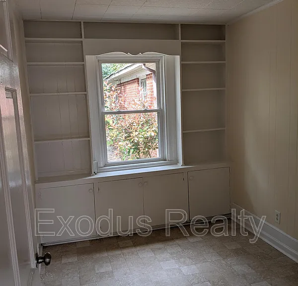 312 Bracken St #A — Photo 4