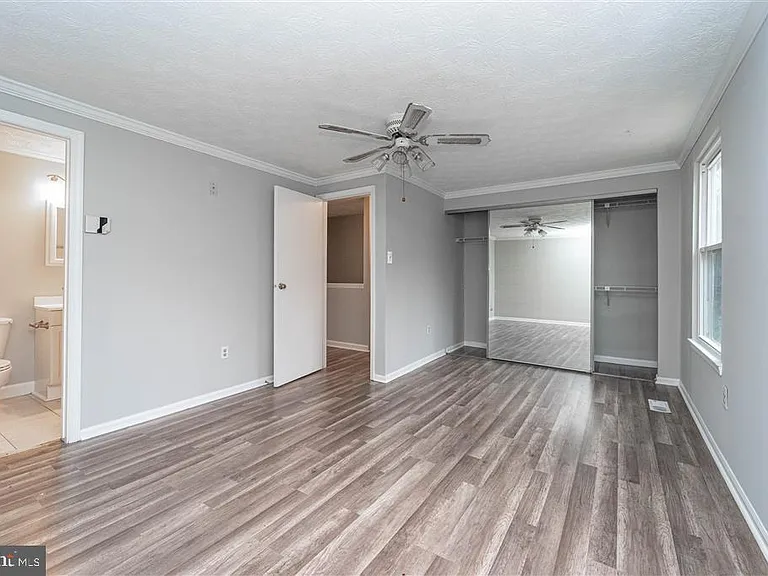 9428 Orbitan Ct — Photo 12