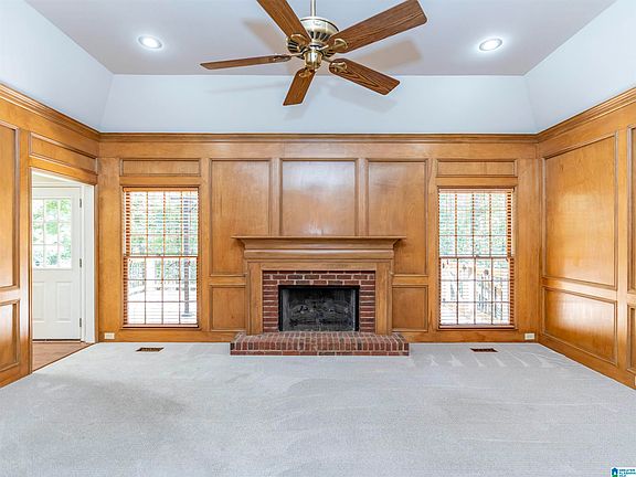 4th image of 912 Tall Pines Ln