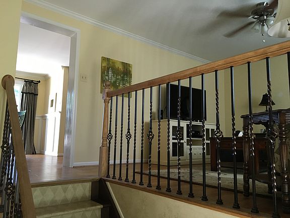 front foyer/living room