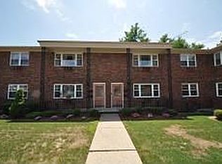 422 Ringwood Ave APT 220, Pompton Lakes, NJ 07442