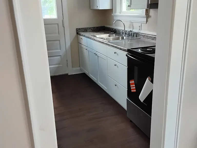 4832 Poplar St #1 — Photo 1