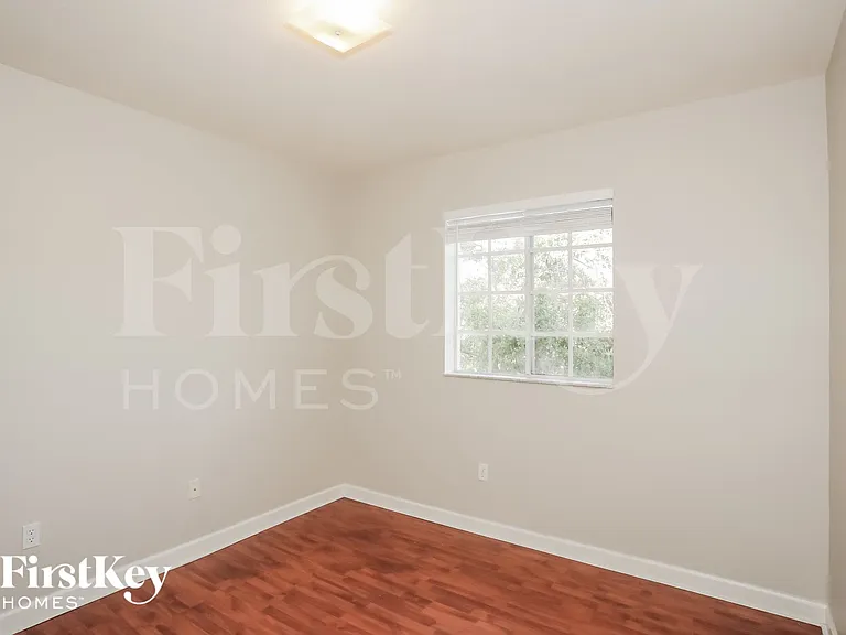 21471 SW 86th Pl — Photo 11