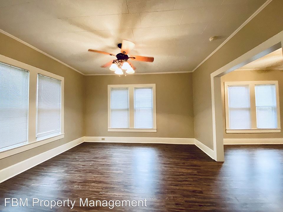 1st image of 406 E Milam St