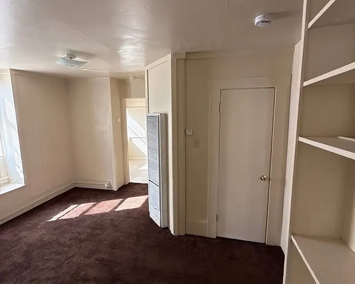 3049 Lime St #3 — Photo 6