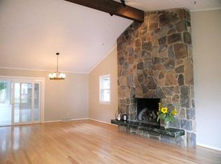 2520 Devenwood Rd, North Chesterfield, VA 23235