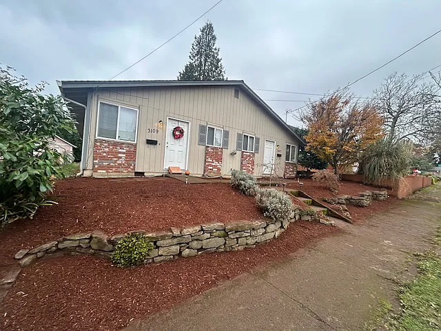 3109 N St — Photo 1