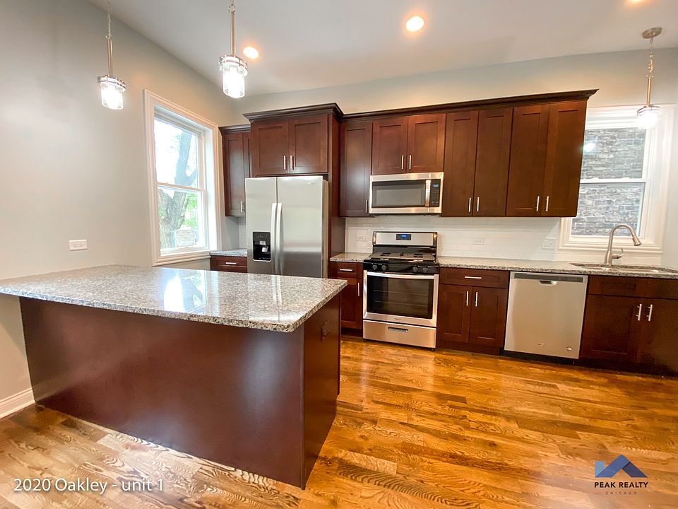 1st image of 2020 N Oakley Ave #2F