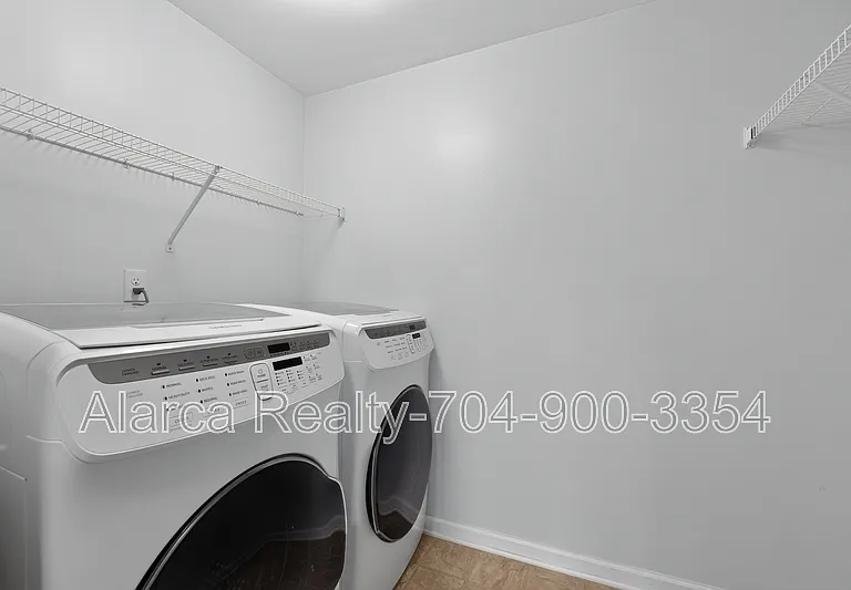 5804 Selkirkshire Rd — Photo 27