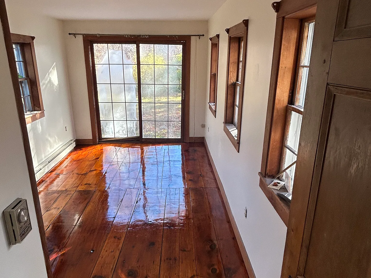 4 bed, 2340 sqft, $3,750 — Photo 4
