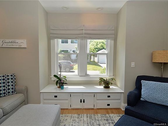 3rd image of 5 Marr St