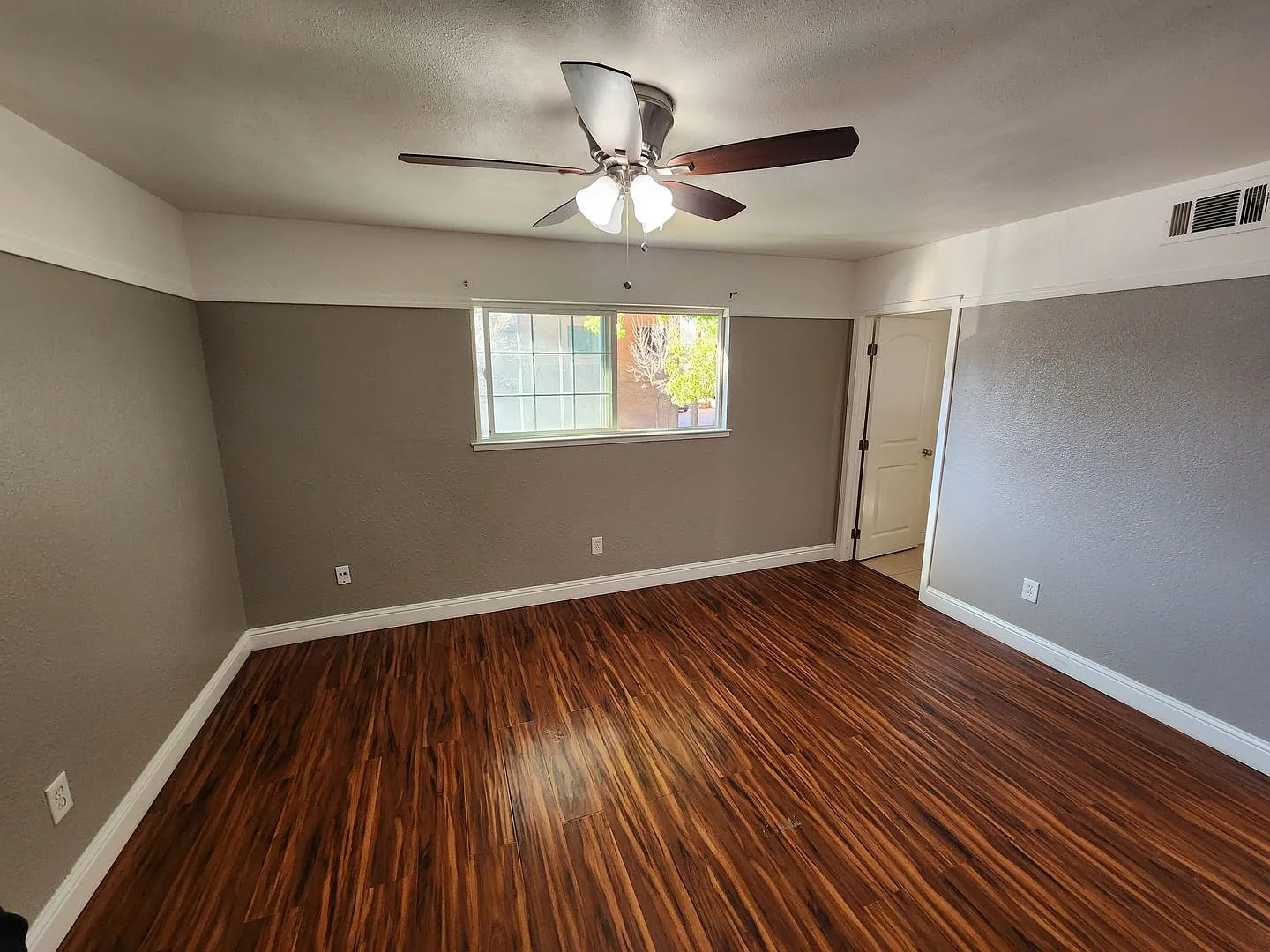 331 Alhambra Blvd — Photo 3