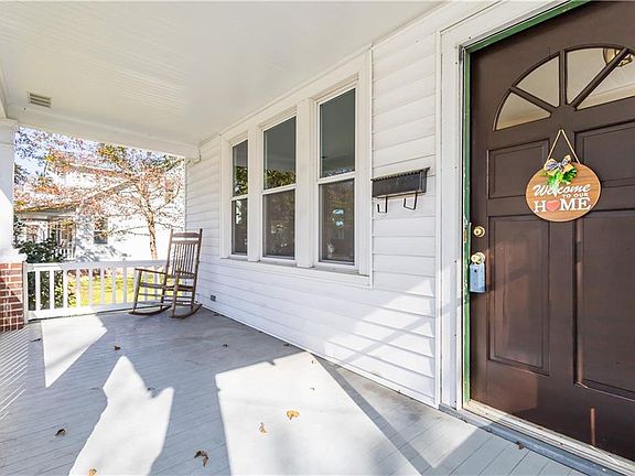 3rd image of 1512 Mathews Ter