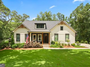 6014 Warpath Rd, Flowery Branch, GA 30542