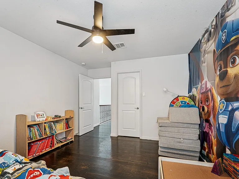 110 Farm House Rd — Photo 36