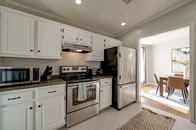 8 Byerly Ct — Photo 4