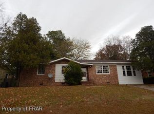 5428 Mesa Dr, Fayetteville, NC 28303