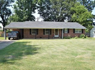 508 N Baker Dr, Kennett, MO 63857