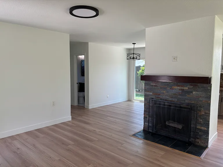 4663 Firestone St — Photo 4