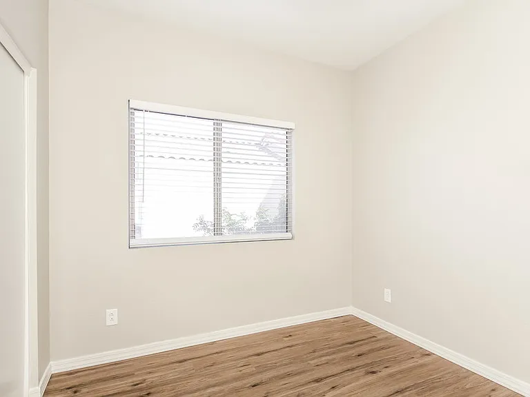 1750 W Union Hills Dr #35 — Photo 11