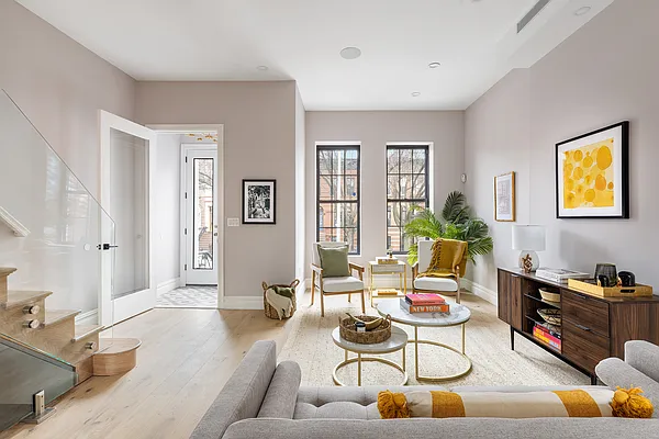 Rented by Oxford Property Group | media 1