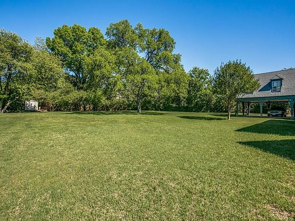 4th image of 5025 Lakehill Ct