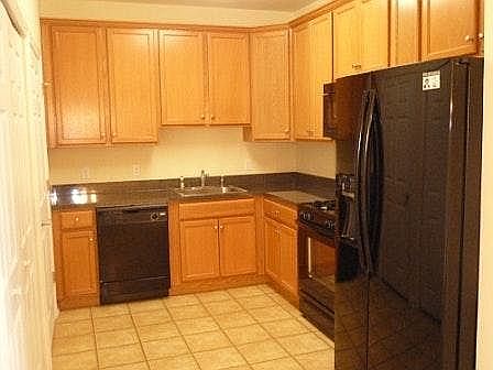 KITCHEN-1