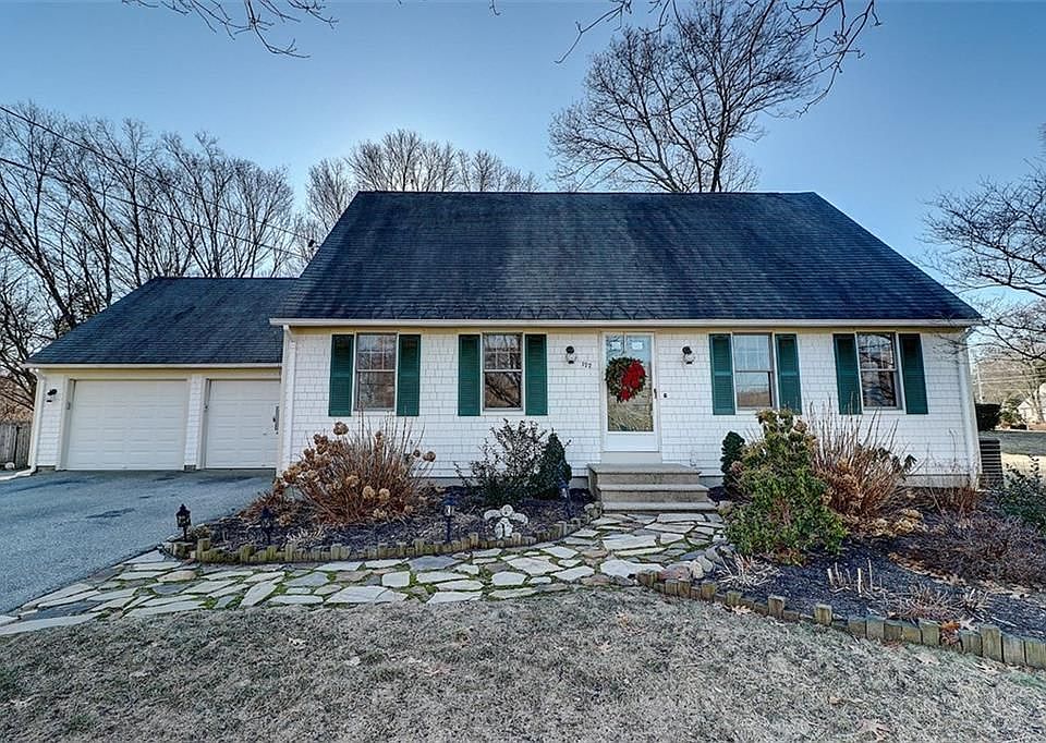 1st image of 122 Cole Dr