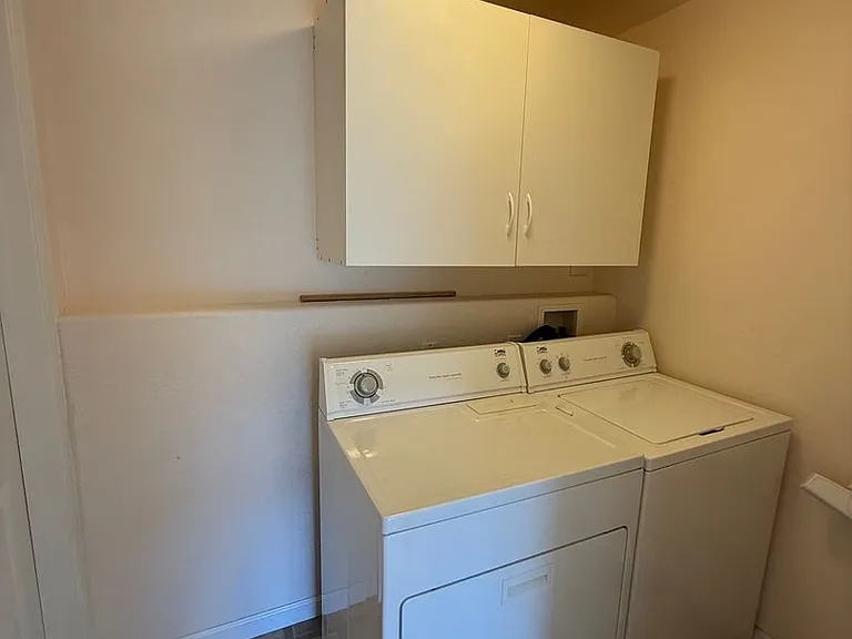 55-57 Bayo Vista Way — Photo 17
