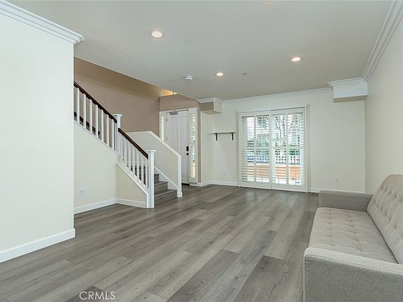 2nd image of 280 N Madison Ave