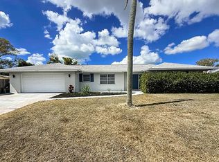 3702 Meyer Pl, Sarasota, FL 34239