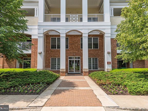 2nd image of 1321 Meridian Blvd