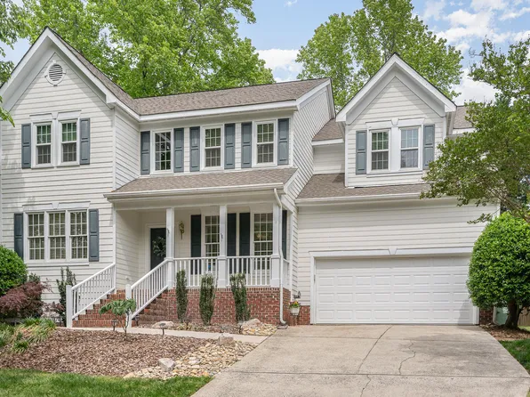 205 Halls Mill Dr, Cary, NC 27519