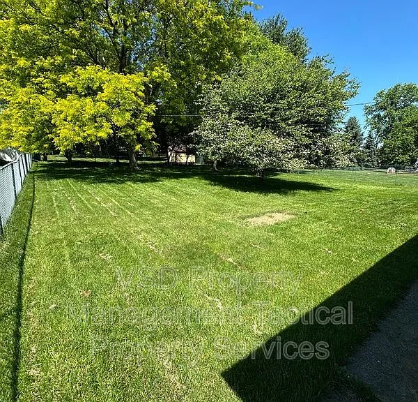 6188 Cabrini Ln — Photo 28