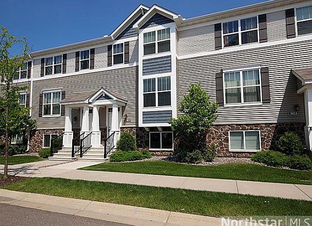 1st image of 3825 Bakken Blvd NE