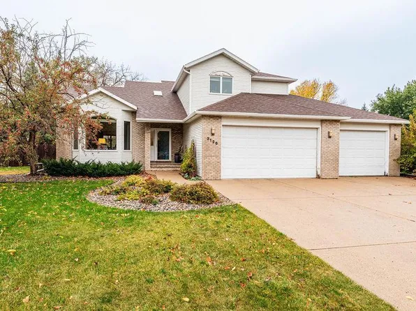 3126 37 1/2 Ave S, Fargo, ND 58104